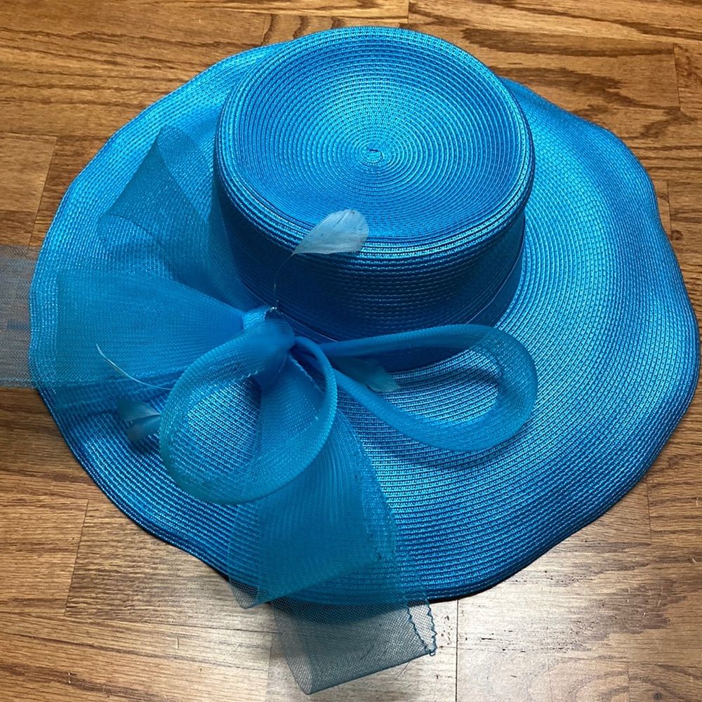 Turquoise wide brimmed dressy hat